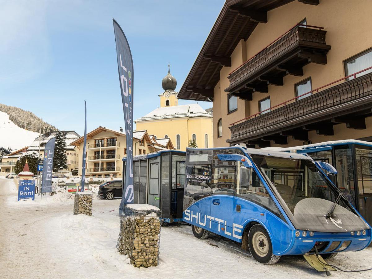 Alpinresort Valsaa - Sport & Spa Saalbach Exterior foto