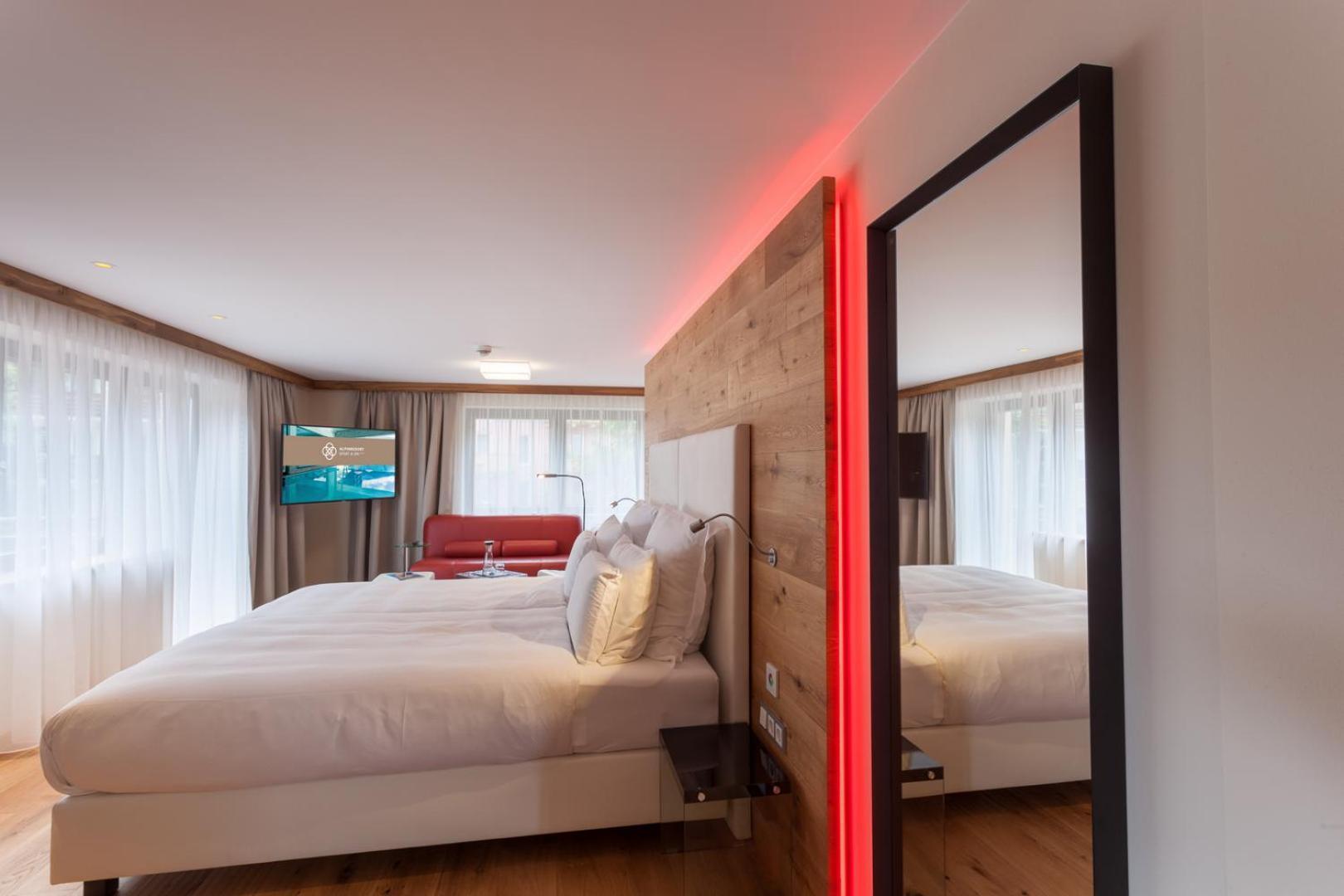 Alpinresort Valsaa - Sport & Spa Saalbach Zimmer foto