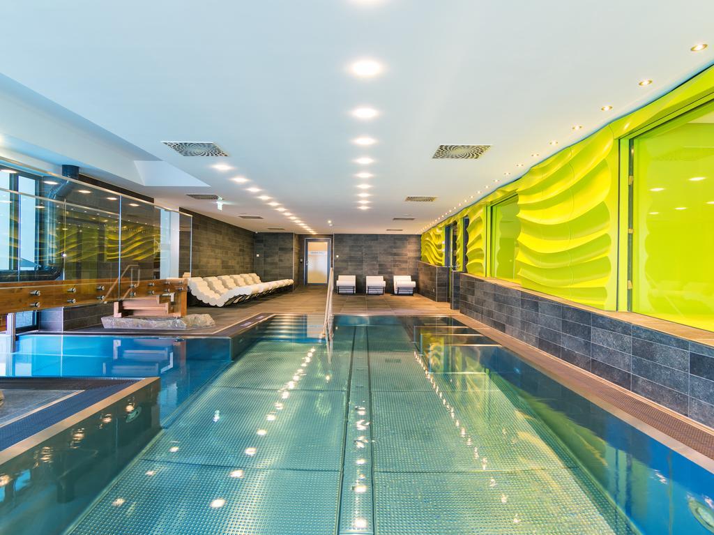 Alpinresort Valsaa - Sport & Spa Saalbach Exterior foto