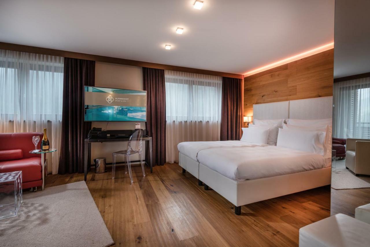 Alpinresort Valsaa - Sport & Spa Saalbach Exterior foto